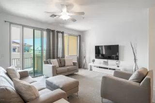 Photo #6: 6142319 Listing