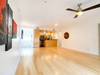 Photo #1: 6142330 Listing