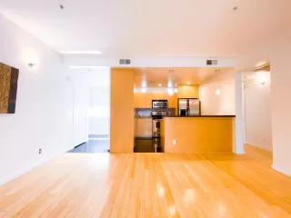 Photo #2: 6142330 Listing