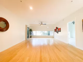 Photo #3: 6142330 Listing