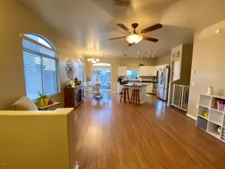 Photo #2: 6142385 Listing 