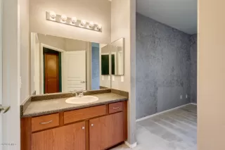 Photo #6: 6142739 Listing