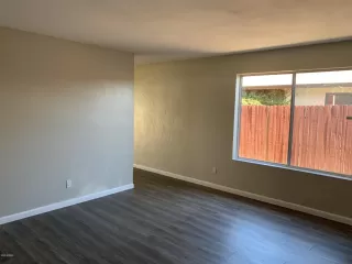 Photo #3: 6142880 Listing