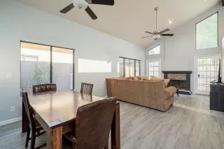 Photo #6: 6142886 Listing