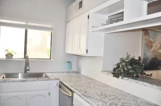 Photo #2: 6142901 Listing