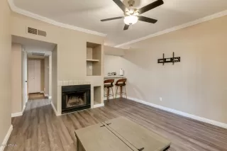 Photo #5: 6143058 Listing 
