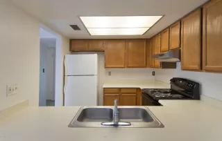 Photo #3: 6143149 Listing