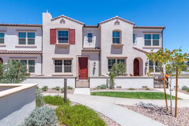 MLS: 6143289 Condo For Sale