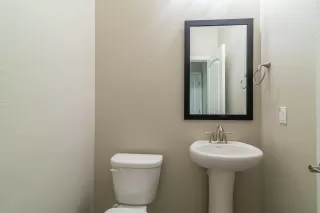 Photo #4: 6143289 Listing