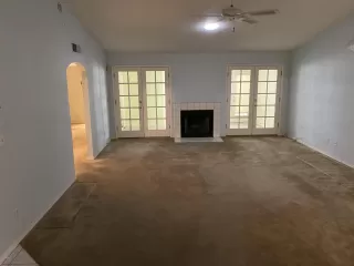 Photo #5: 6143299 Listing