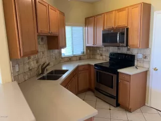 Photo #3: 6143481 Listing