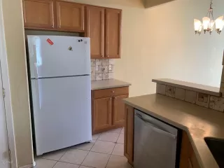 Photo #5: 6143481 Listing