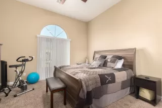 Photo #3: 6143529 Listing