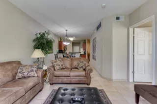 Photo #6: 6143631 Listing 