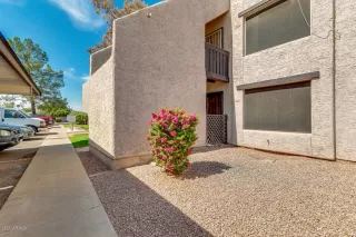 Photo #3: 6143700 Listing