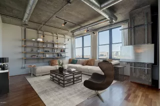 Photo #2: 6143869 Listing 