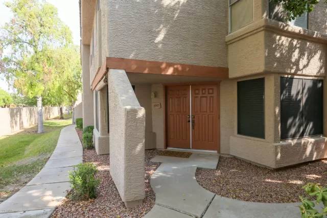 MLS: 6143905 Condo For Sale