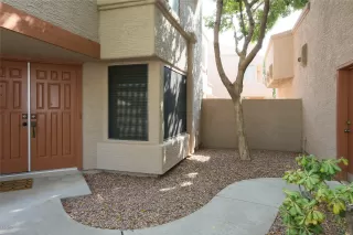 Photo #2: 6143905 Listing