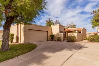 Photo #1: 6143943 Listing