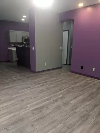 Photo #4: 6143962 Listing