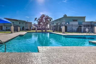 Photo #4: 6144039 Listing 