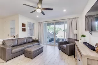 Photo #5: 6144096 Listing