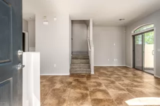 Photo #2: 6144100 Listing