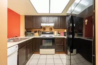 Photo #4: 6144135 Listing