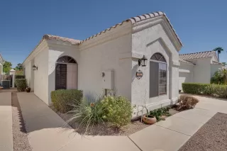 Photo #1: 6144180 Listing 