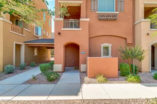 Photo #2: 6144208 Listing