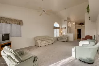 Photo #6: 6144264 Listing