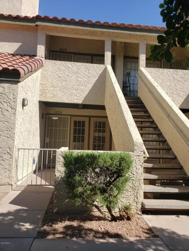 MLS: 6144357 Condo For Sale