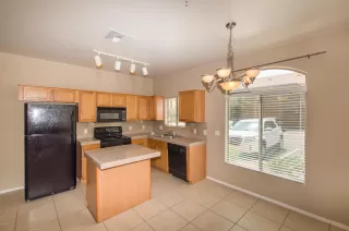 Photo #3: 6144373 Listing