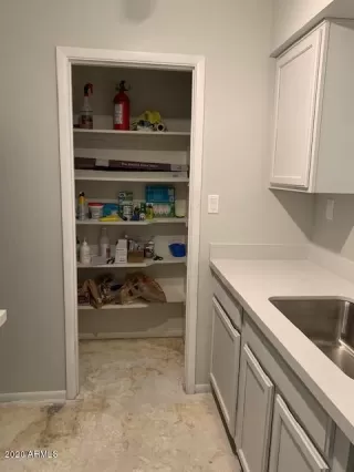 Photo #4: 6144464 Listing