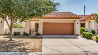 Photo #1: 6144614 Listing