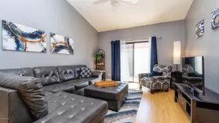 Photo #6: 6144614 Listing