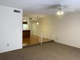 Photo #5: 6144648 Listing