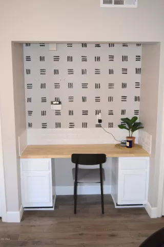 Photo #6: 6144686 Listing