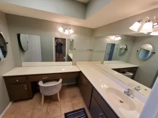 Photo #6: 6144704 Listing