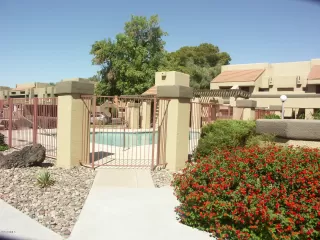 Photo #6: 6144966 Listing