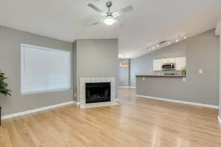 Photo #6: 6145096 Listing