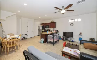 Photo #5: 6145102 Listing