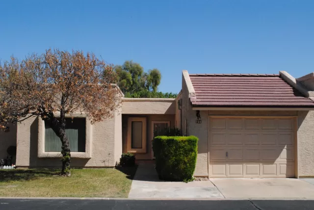 MLS: 6145248 Condo For Sale