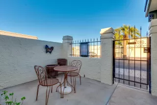 Photo #5: 6145272 Listing