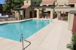 Photo #4: 6145294 Listing