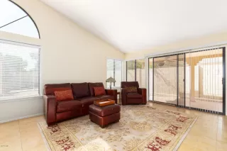 Photo #3: 6145576 Listing