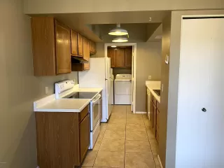 Photo #5: 6145692 Listing