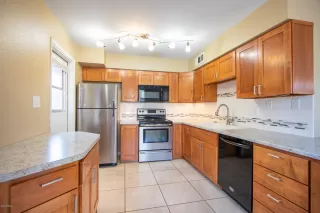 Photo #2: 6145709 Listing 