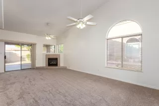 Photo #4: 6145765 Listing