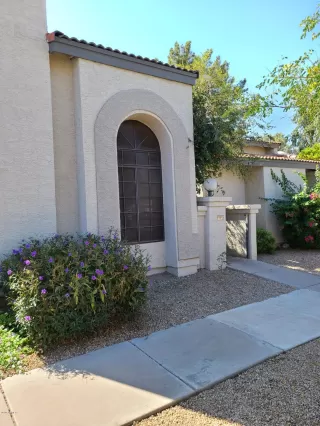 Photo #2: 6145881 Listing